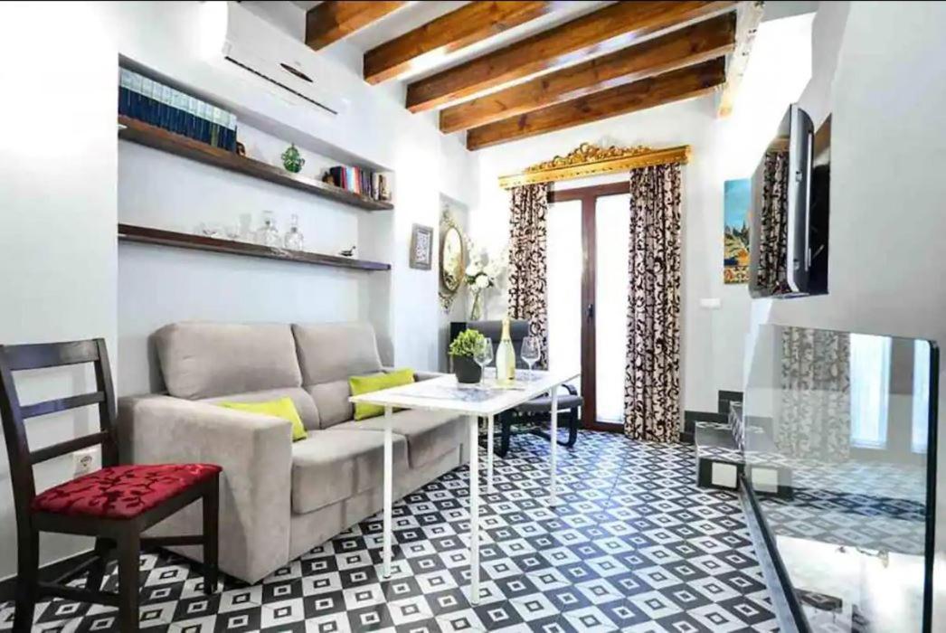 Typical Sevillan 2 Bedroom Unit Bagian luar foto
